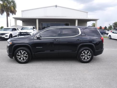 Used 2022 GMC Acadia SLE FWD image 1