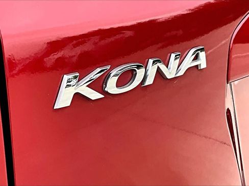 Certified 2022 Hyundai Kona SEL w/ Convenience Package FWD image 31