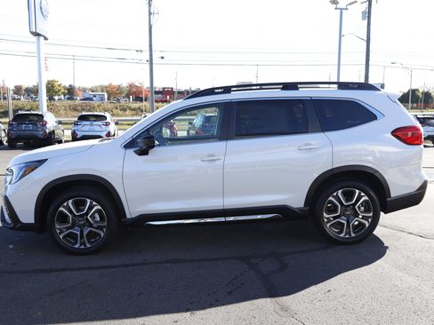 New 2025 Subaru Ascent Limited w/ Popular Package #2 image 10