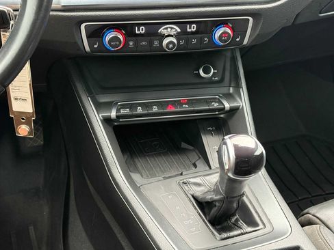 Used 2022 Audi Q3 2.0T Premium Plus AWD/4WD image 18