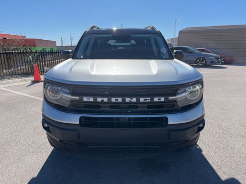 Used 2021 Ford Bronco Sport Outer Banks w/ Outer Banks Package (96D) image 2