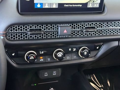 Certified 2026 Honda HR-V Sport image 25
