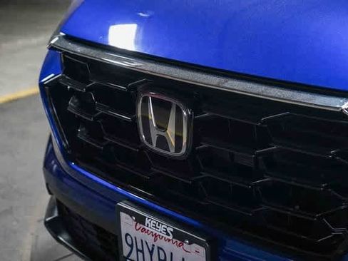 Used 2024 Honda CR-V EX image 5