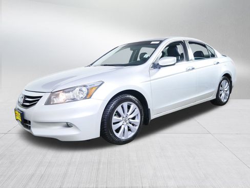 Used 2011 Honda Accord EX-L image 3