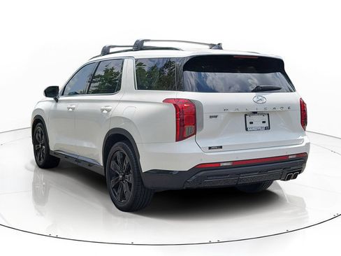 Used 2024 Hyundai Palisade XRT FWD image 3