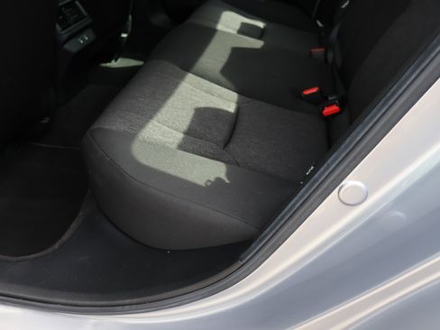 Used 2025 Honda Accord LX image 19