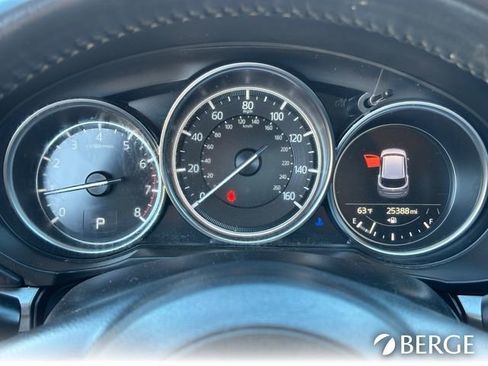 Used 2021 MAZDA CX-5 Touring image 32