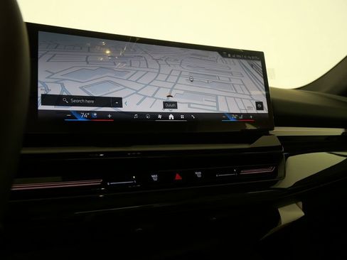 Used 2025 BMW 530i w/ Premium Package image 21