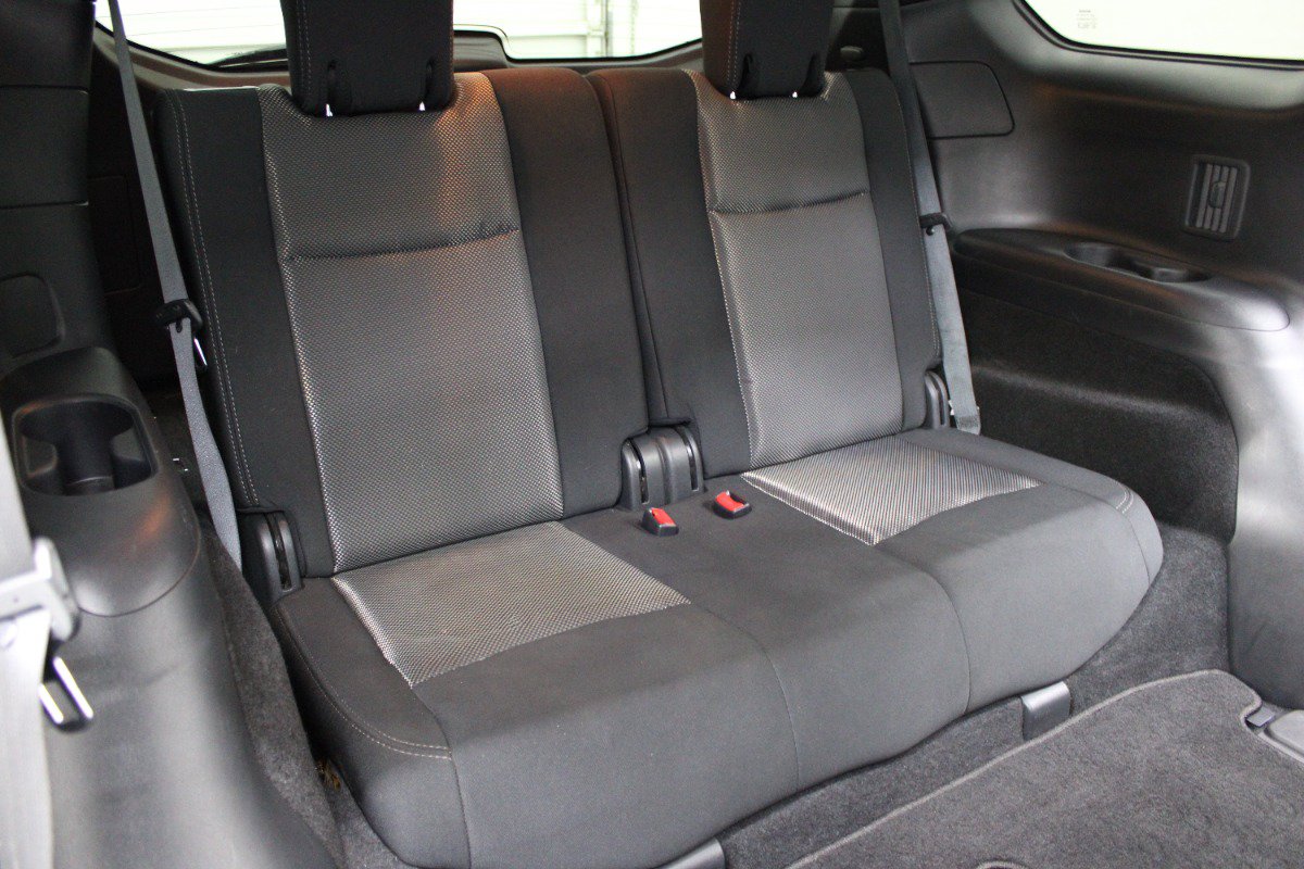 Used 2020 Nissan Pathfinder S FWD image 13