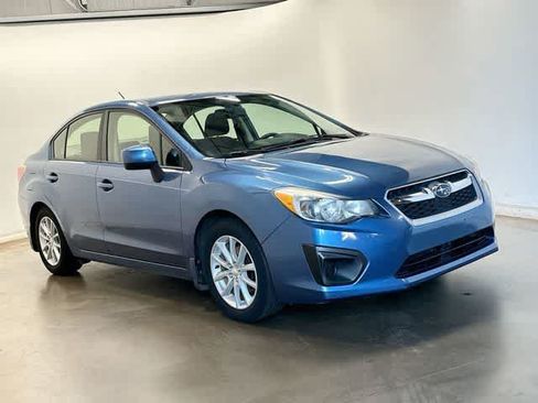 Used 2014 Subaru Impreza 2.0i Premium w/ All-Weather Package w/CVT AWD/4WD image 27