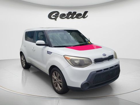 Used 2015 Kia Soul + FWD image 3