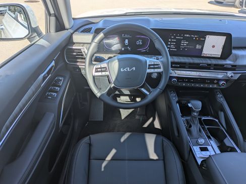 New 2025 Kia Telluride EX image 18