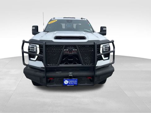 Used 2024 Chevrolet Silverado 2500 ZR2 w/ Technology Package image 10