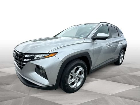 Used 2024 Hyundai Tucson SEL FWD image 4