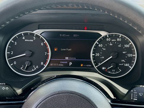 Used 2022 Nissan Rogue SL image 11