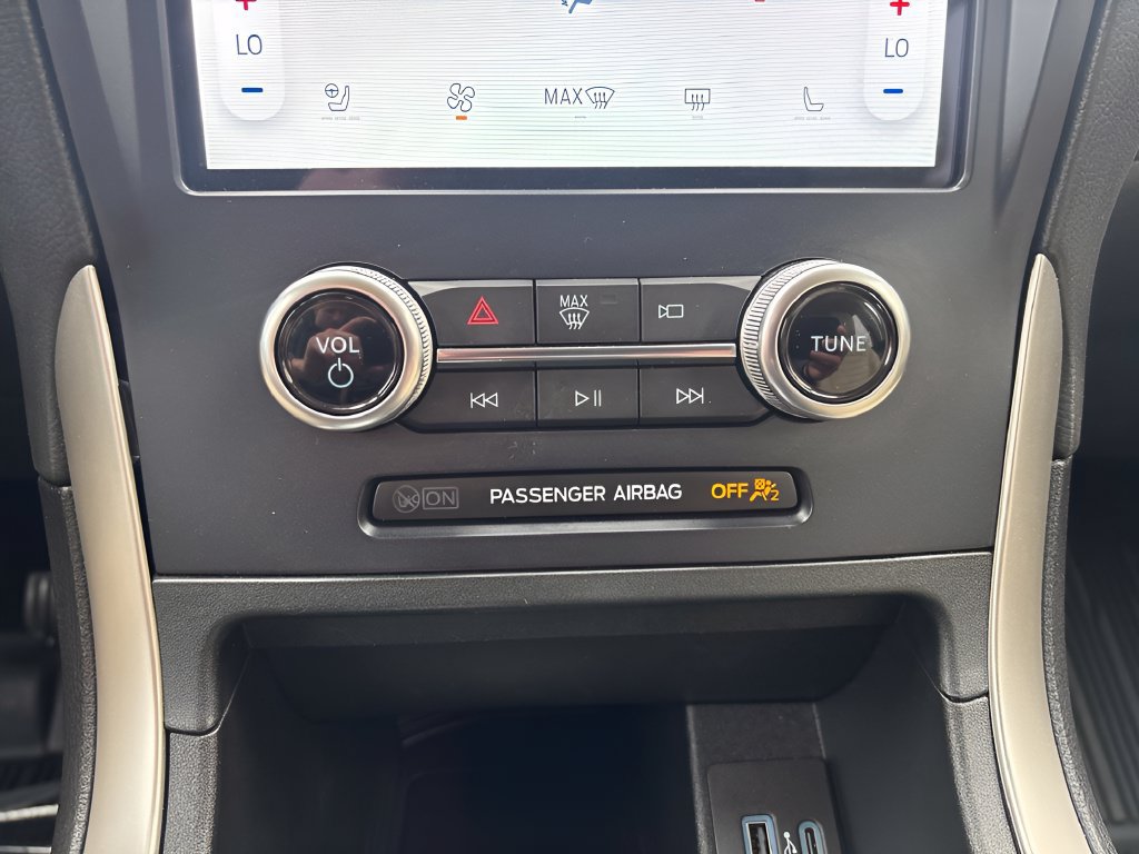 Used 2023 Ford Edge SEL w/ Convenience Package AWD/4WD image 22