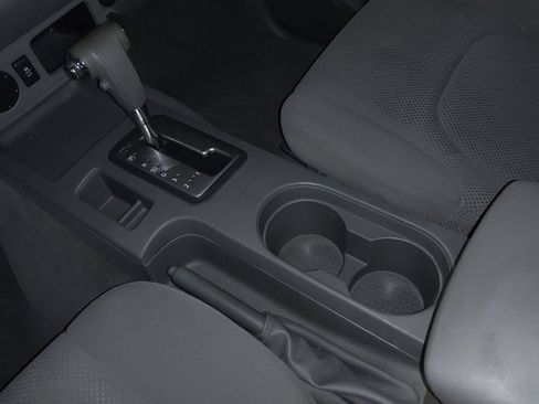 Used 2017 Nissan Frontier SV image 26