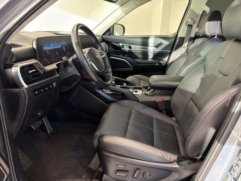 Used 2024 Kia Telluride SX w/ Towing Package image 14