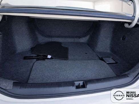 Used 2021 Honda Accord LX image 13