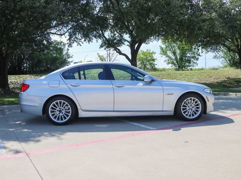 Used 2011 BMW 535i Sedan RWD image 8
