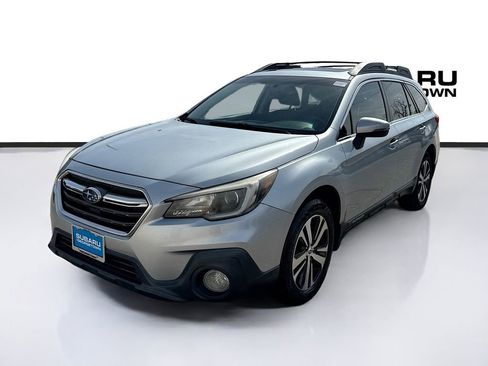 Used 2018 Subaru Outback 2.5i Limited w/ Popular Package #2 image 3