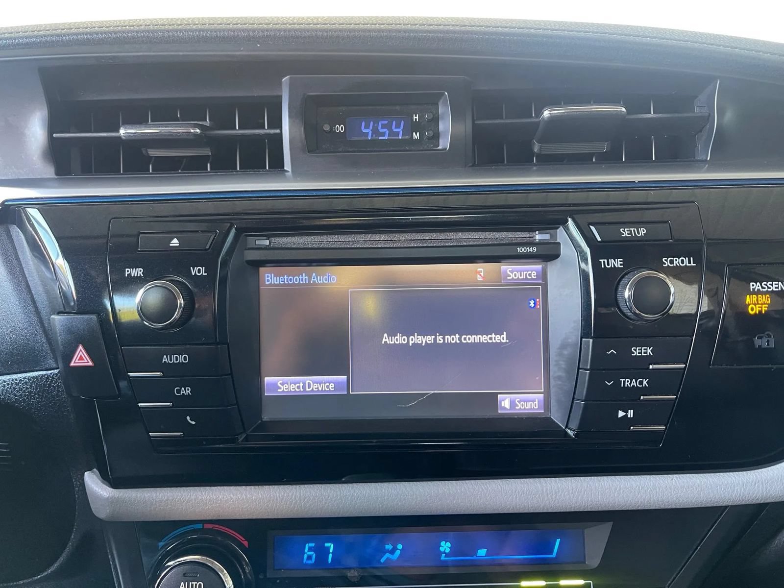 Used 2014 Toyota Corolla LE FWD image 37