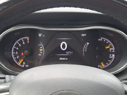 Used 2019 Jeep Grand Cherokee Limited AWD/4WD image 22