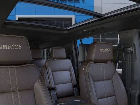 New 2026 Chevrolet Suburban High Country image 24