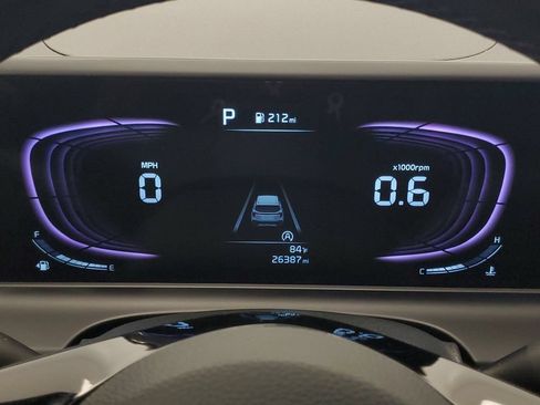 Used 2025 Kia Seltos S FWD image 17