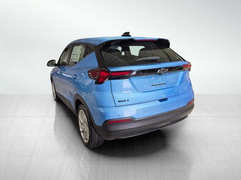 New 2027 Chevrolet Bolt LT image 5