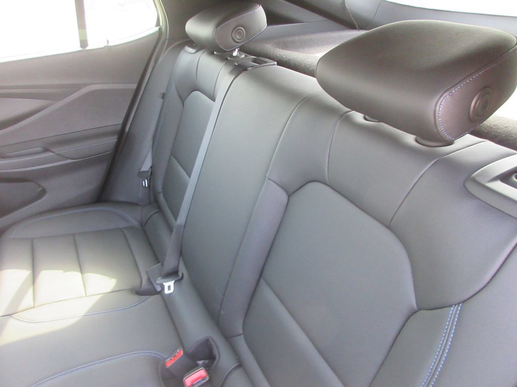 New 2026 Buick Envista Sport Touring w/ Convenience I Package FWD image 12