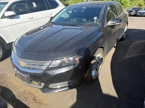 Used 2017 Chevrolet Impala LT w/ Leather Package FWD image 4