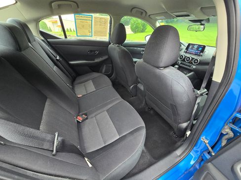 Used 2024 Nissan Sentra SV FWD image 18
