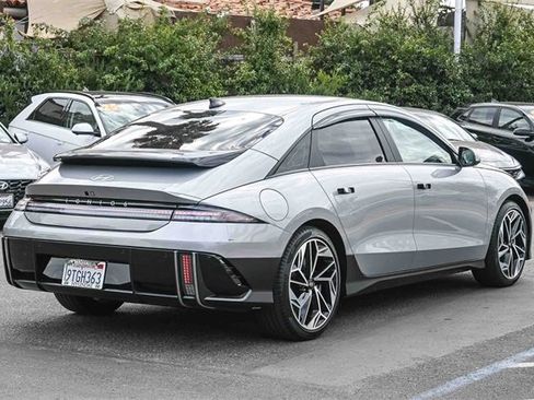 Certified 2025 Hyundai Ioniq 6 SEL image 4