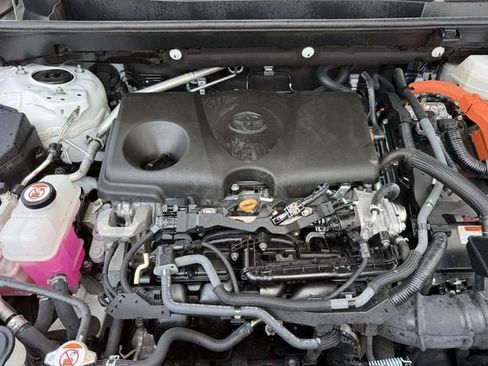 Used 2023 Toyota RAV4 XLE image 34