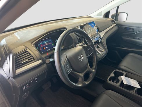 Used 2024 Honda Odyssey EX-L image 9