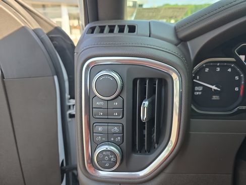 Used 2019 GMC Sierra 1500 Denali AWD/4WD image 24