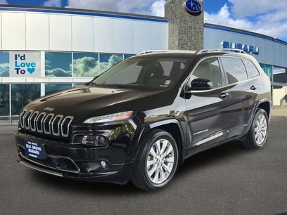 Used 2017 Jeep Cherokee Overland w/ Technology Group