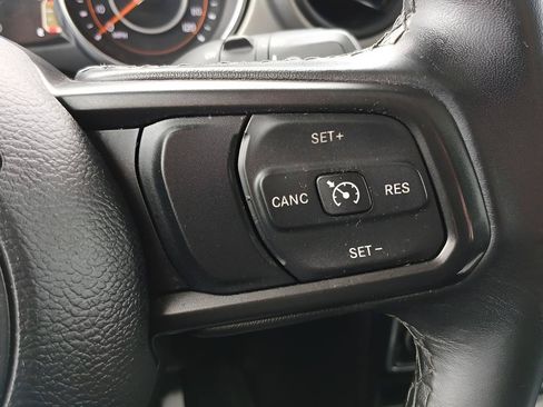 Used 2021 Jeep Wrangler Unlimited Sport AWD/4WD image 18