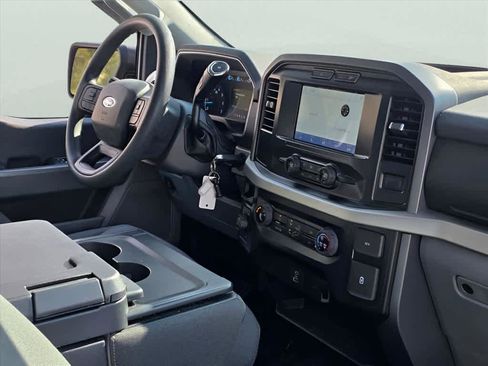 Used 2022 Ford F150 XLT image 18
