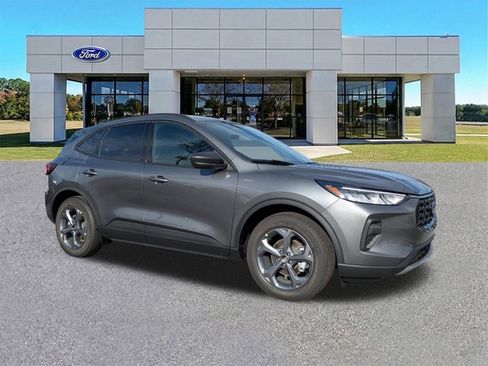 New 2026 Ford Escape ST-Line FWD image 2
