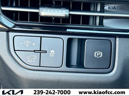 New 2026 Kia Sportage SX image 34