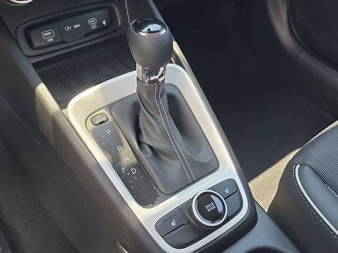 New 2026 Hyundai Venue SEL FWD image 34