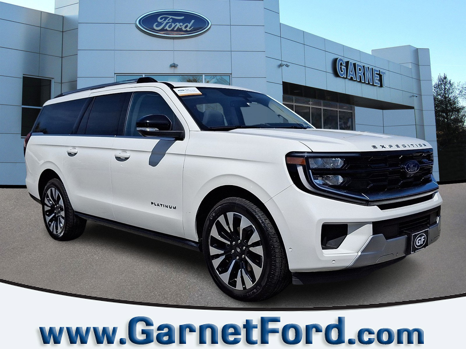 Certified 2025 Ford Expedition Max Platinum w/ Driver's Package AWD/4WD image 1