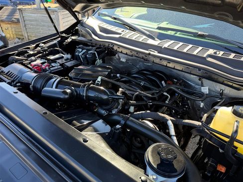 Used 2022 Ford F350 XLT w/ XLT Premium Package image 35