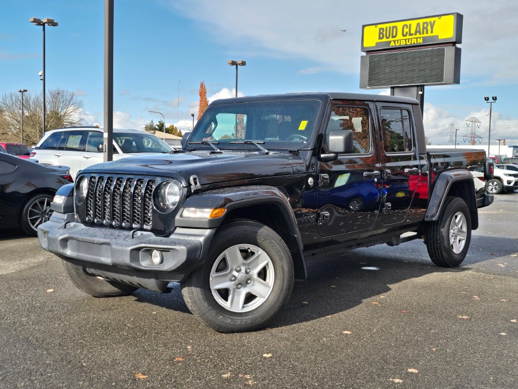 Used 2021 Jeep Gladiator Sport w/ Technology Group AWD/4WD image 1
