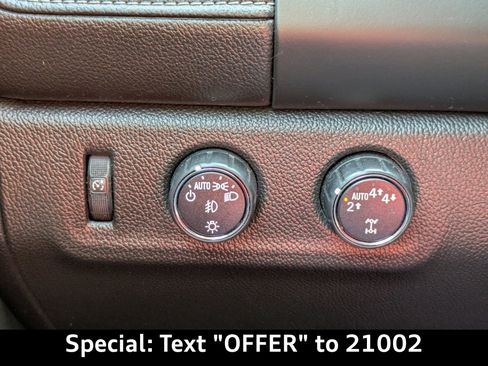 Used 2018 GMC Canyon SLE w/ SLE Convenience Package image 26