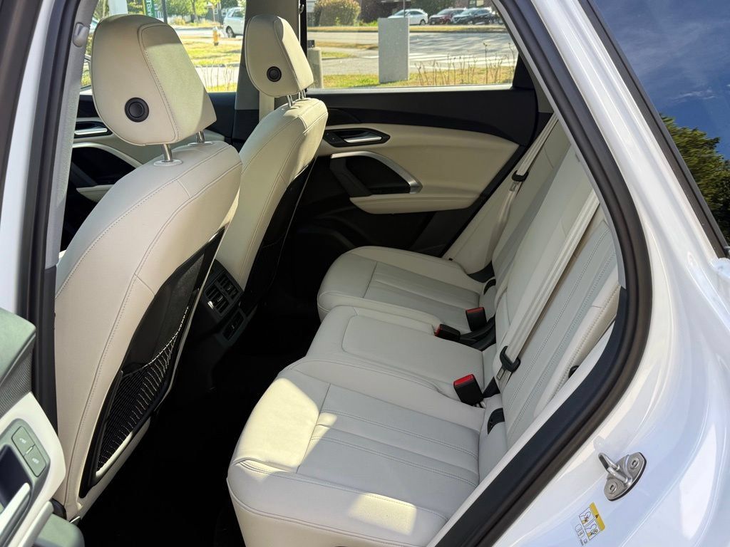 New 2026 Audi Q5 Premium AWD/4WD image 19