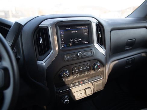Used 2021 Chevrolet Silverado 1500 Custom Trail Boss image 13