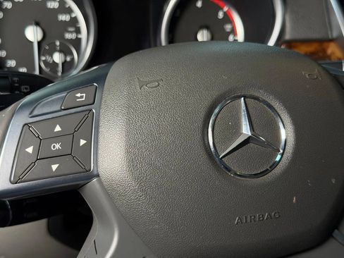 Used 2016 Mercedes-Benz GL 320 BlueTEC 4MATIC image 29